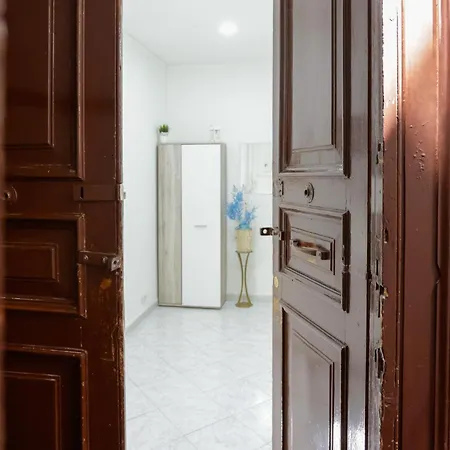Apartment Casa Atri Nel Centro Storico Naples