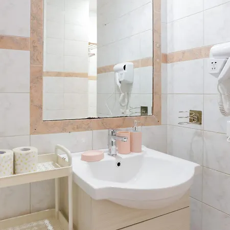 Casa Atri Nel Centro Storico Apartment